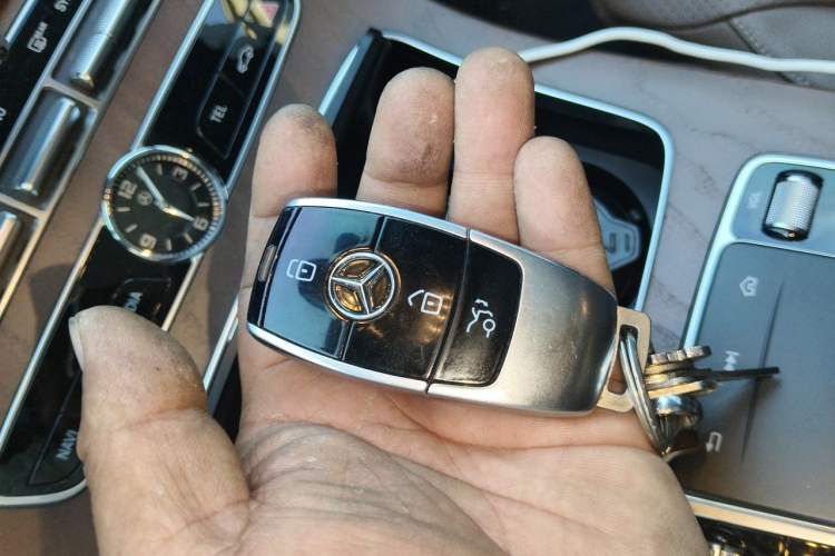 Used Mercedes-Benz E-Class 2020 E 300 L Stylish Model Vehicle Key