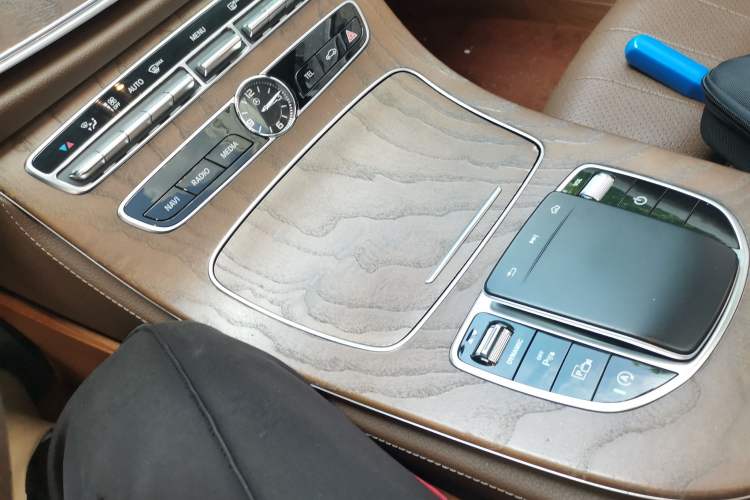 Used Mercedes-Benz E-Class 2020 Facelift E 260 L Vehicle Key