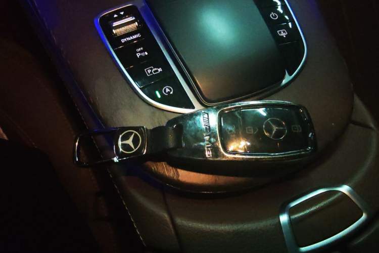 Used Mercedes-Benz E-Class 2020 Restyled E 300 L Exclusive Edition Vehicle Key
