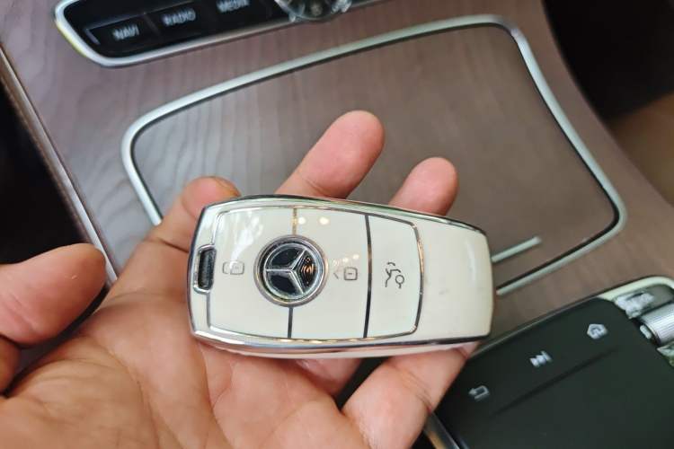 Used Mercedes-Benz E-Class 2020 E 300 L Luxury Model Vehicle Key