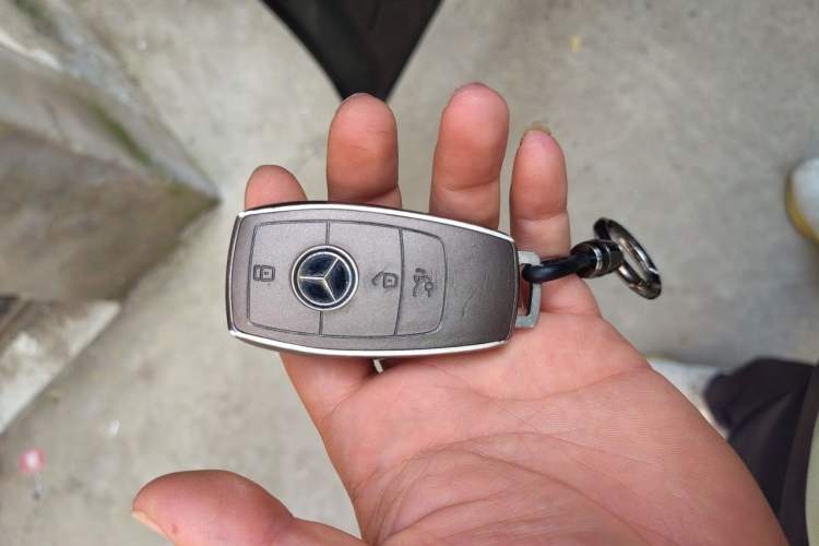 Used Mercedes-Benz E-Class 2020 E 260 L Vehicle Key