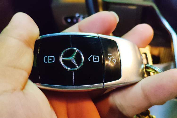 Used Mercedes-Benz E-Class 2020 E 260 L Vehicle Key