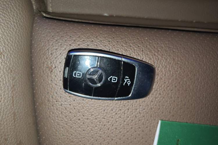 Used Mercedes-Benz E-Class 2020 E 260 L Sport Edition Vehicle Key