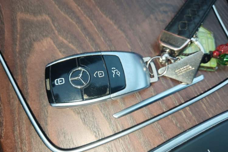 Used Mercedes-Benz E-Class 2020 E 300 L Stylish Model Vehicle Key