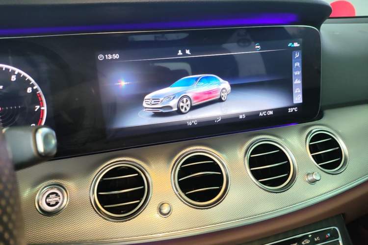 Used Mercedes-Benz E-Class 2020 E 260 Sport Edition Audio And AC Panel