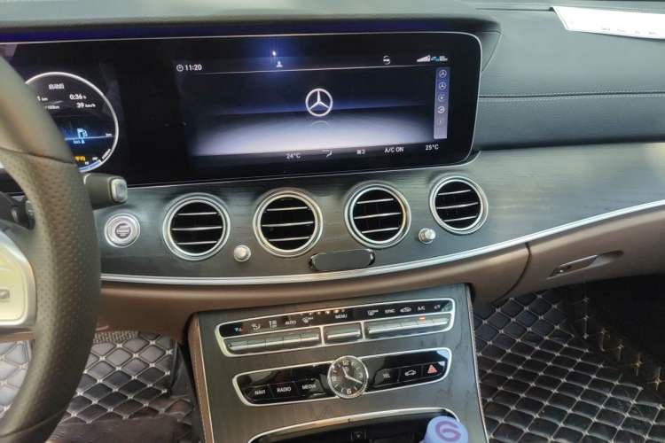 Used Mercedes-Benz E-Class 2020 Restyled E 300 L Sport Exclusive Edition Audio And AC Panel