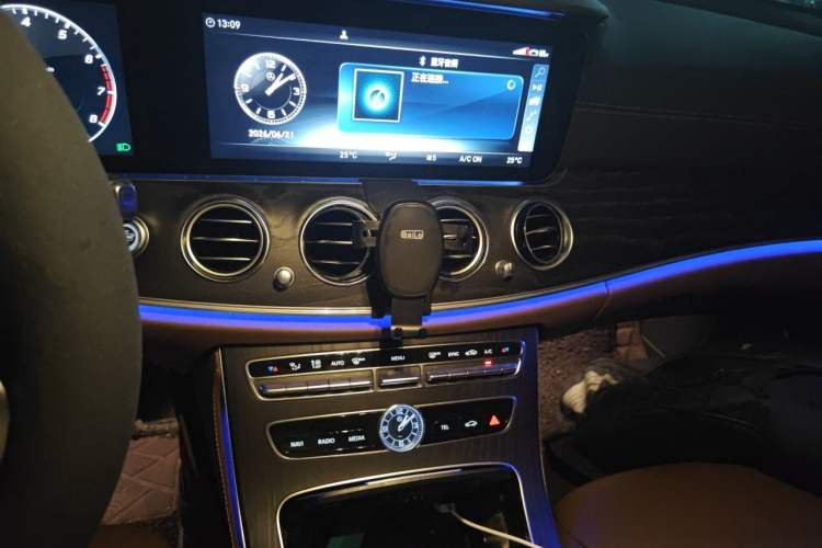 Used Mercedes-Benz E-Class 2020 Restyled E 300 L Sport Exclusive Edition Audio And AC Panel