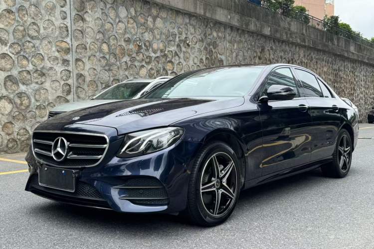 Used Mercedes-Benz E-Class 2020 Facelift E 260 Sport Edition Guazi used car, China used car export, Used car for sale, Used cars, Cheapest cars for sale