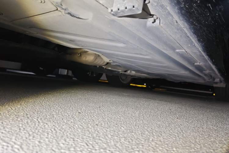 Used Mercedes-Benz E-Class 2020 E 300 L Stylish Model Chassis Front Left
