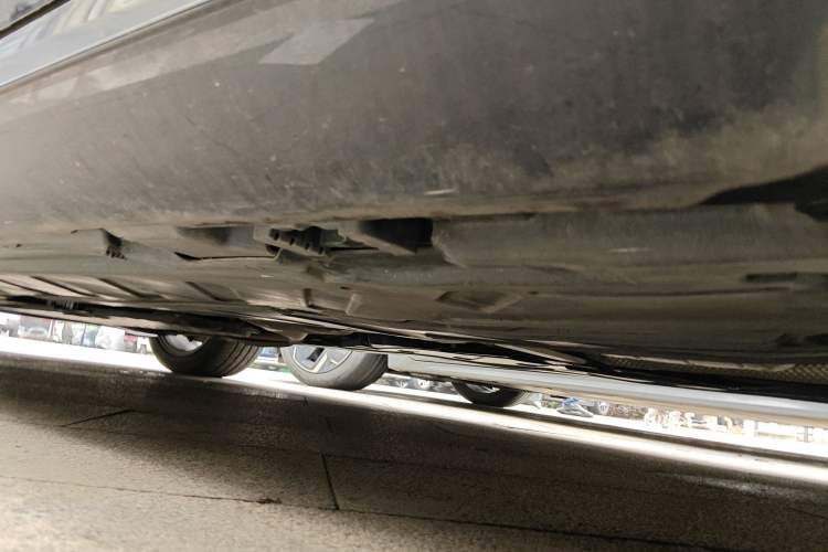 Used Mercedes-Benz E-Class 2020 Facelift E 260 Sport Edition Chassis Rear Left
