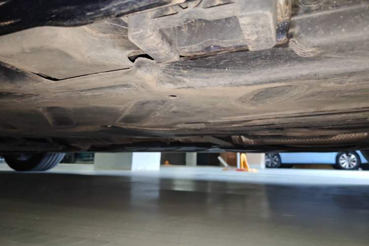 Used Mercedes-Benz E-Class 2020 E 260 Sport Edition Chassis Rear Left