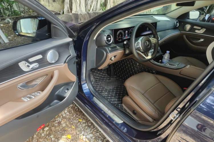 Used Mercedes-Benz E-Class 2020 Restyled E 300 L Sport Exclusive Edition Driver Seat