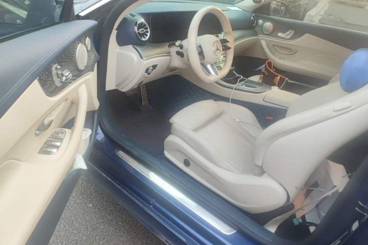 Used Mercedes-Benz E-Class 2020 E 260 Coupe Driver Seat