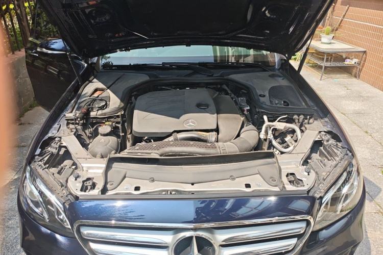 Used Mercedes-Benz E-Class 2020 Restyled E 300 L Sporty and Stylish Edition Engine Bay