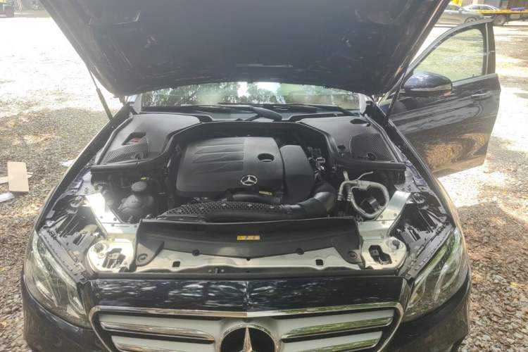 Used Mercedes-Benz E-Class 2020 Restyled E 300 L Sport Exclusive Edition Engine Bay