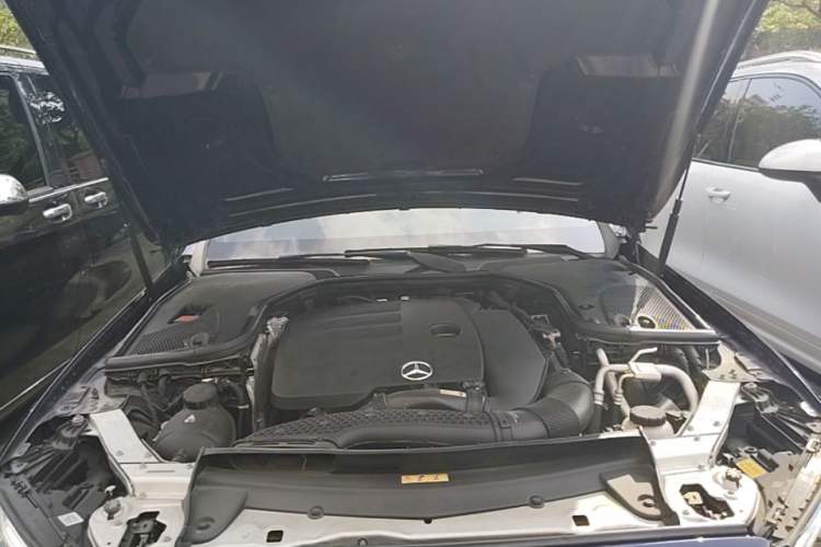 Used Mercedes-Benz E-Class 2020 Facelift E 260 Sport Edition Engine Bay