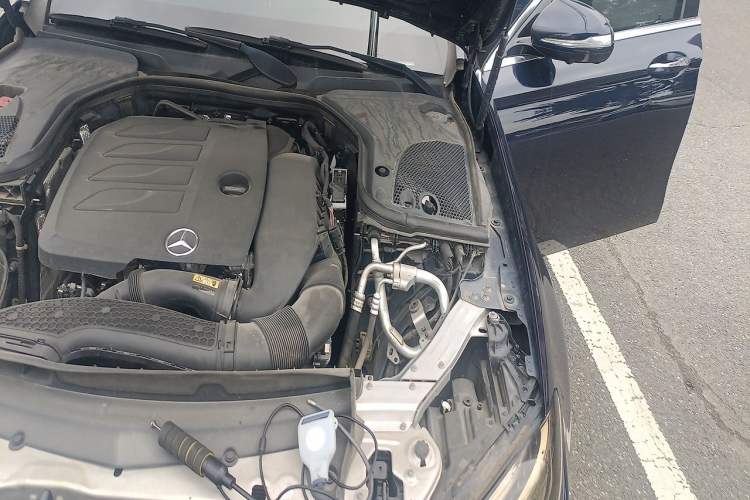 Used Mercedes-Benz E-Class 2020 Facelift E 300 L Stylish Edition Engine Bay Left