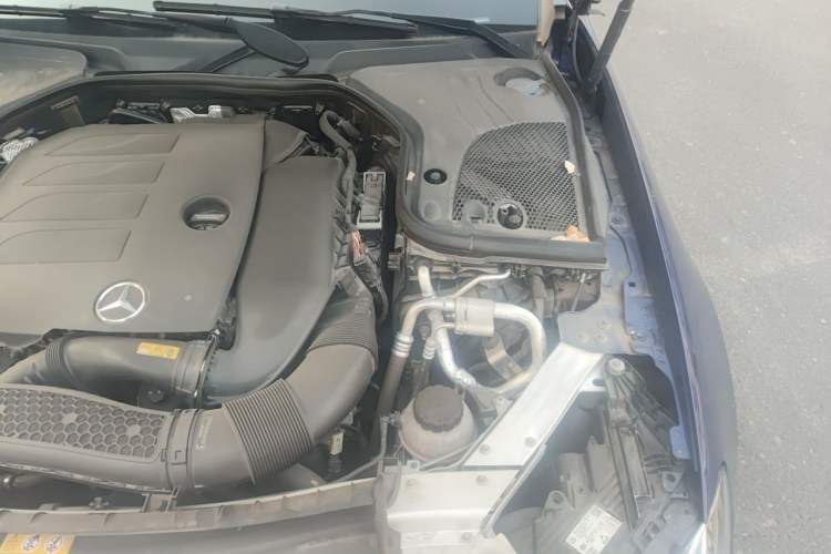 Used Mercedes-Benz E-Class 2020 E 260 Coupe Engine Bay Left