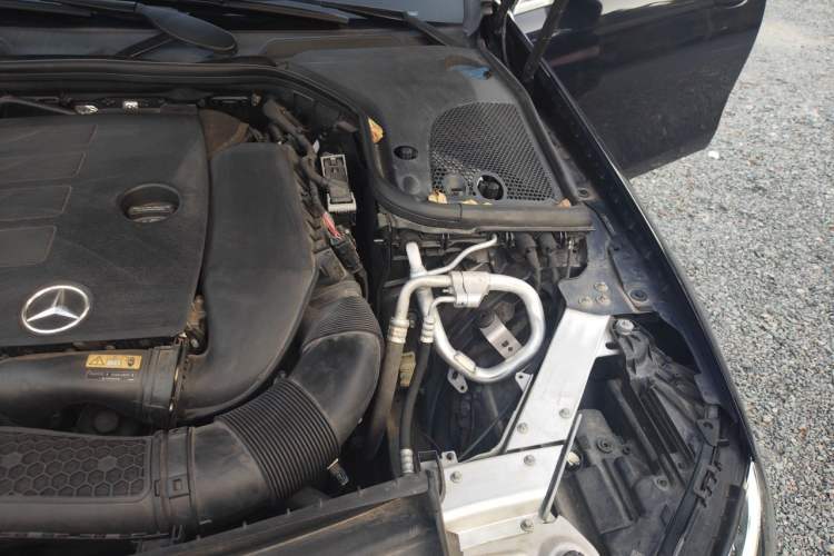 Used Mercedes-Benz E-Class 2020 Restyled E 300 L Exclusive Edition Engine Bay Left