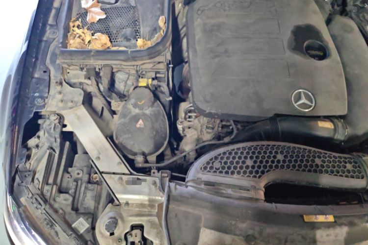 Used Mercedes-Benz E-Class 2020 E 260 Sport Edition Engine Bay Right