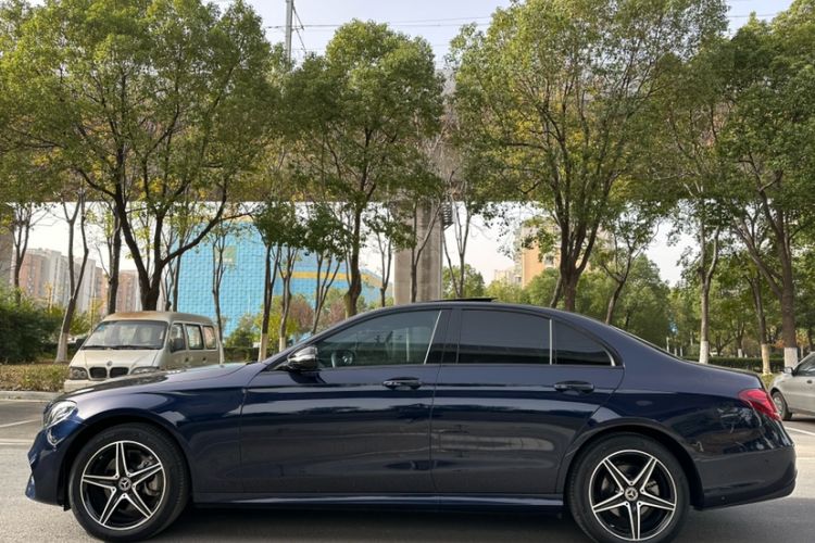 Used Mercedes-Benz E-Class 2020 Facelift E 260 Sport Edition Exterior 3