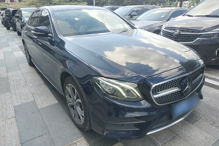 Used Mercedes-Benz E-Class 2020 E 300 L Sporty and Stylish Model Front Right 45 Deg