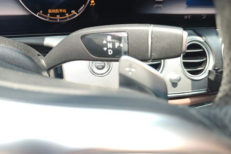 Used Mercedes-Benz E-Class 2020 Facelift E 260 Sport Edition Gear Lever