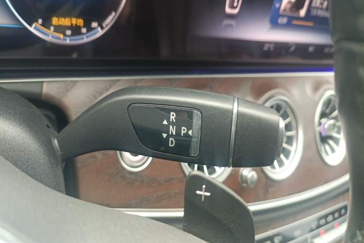 Used Mercedes-Benz E-Class 2020 Facelift E 300 L Stylish Edition Gear Lever