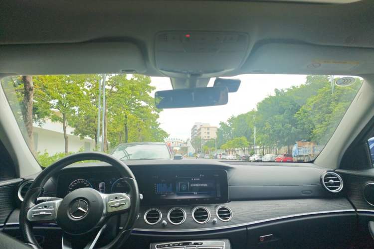 Used Mercedes-Benz E-Class 2020 Restyled E 300 L Sporty and Stylish Edition Headliner