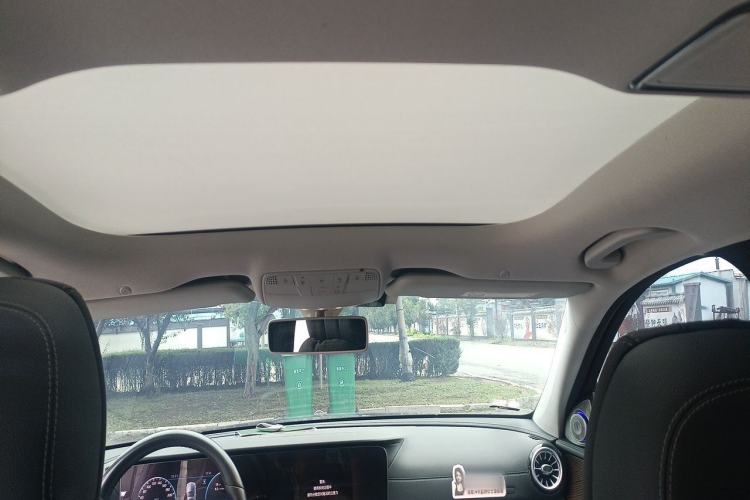 Used Mercedes-Benz E-Class 2020 Facelift E 300 L Stylish Edition Headliner