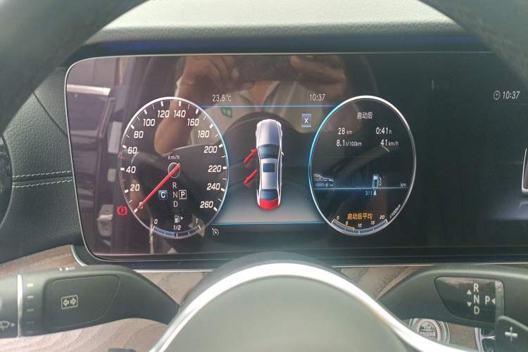 Used Mercedes-Benz E-Class 2020 Facelift E 300 L Stylish Edition Instrument Cluster