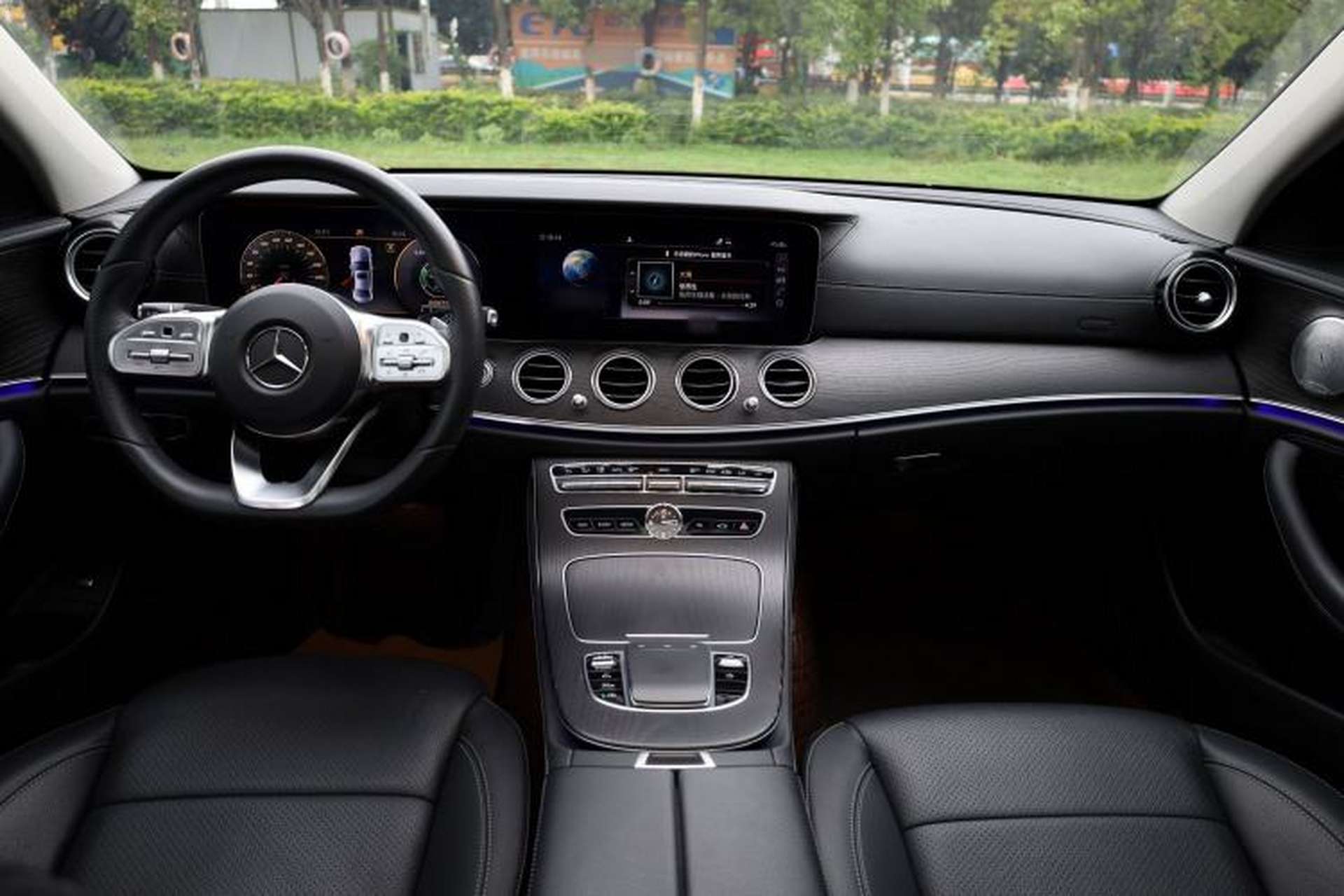 Used Mercedes-Benz E-Class 2020 Restyled E 300 L Sporty and Stylish Edition Interior 1