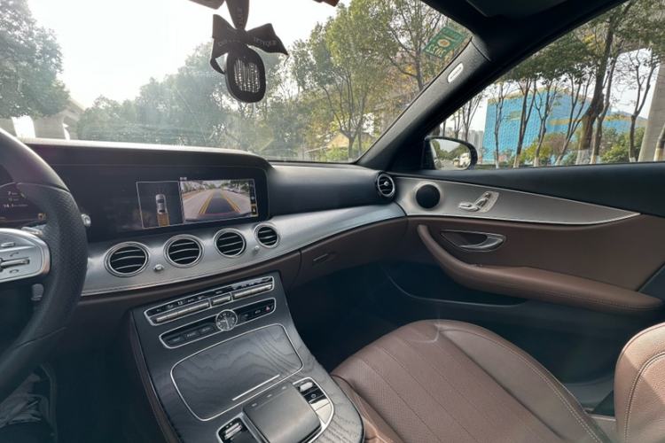 Used Mercedes-Benz E-Class 2020 Facelift E 260 Sport Edition Interior 2