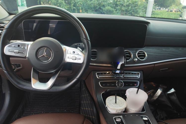 Used Mercedes-Benz E-Class 2020 Restyled E 300 L Exclusive Edition Interior 2