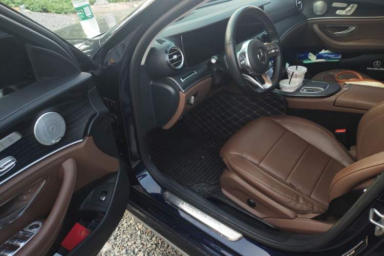 Used Mercedes-Benz E-Class 2020 Restyled E 300 L Exclusive Edition Interior 3