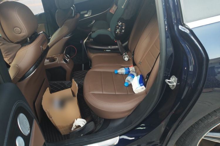 Used Mercedes-Benz E-Class 2020 Restyled E 300 L Exclusive Edition Interior 4