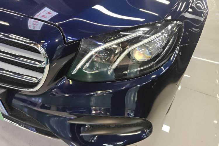 Used Mercedes-Benz E-Class 2020 E 300 L Sporty and Stylish Model Left Front Headlight