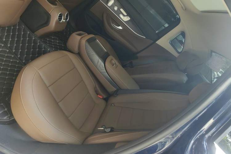 Used Mercedes-Benz E-Class 2020 Restyled E 300 L Sport Exclusive Edition Left Rear Seat
