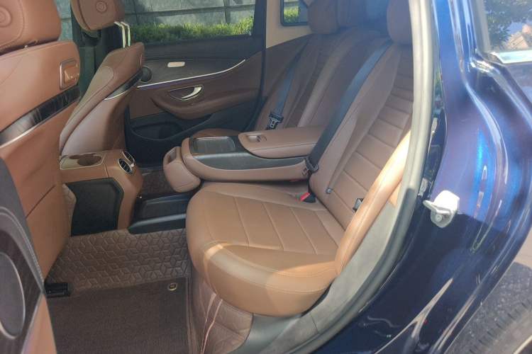 Used Mercedes-Benz E-Class 2020 E 300 L Sporty and Stylish Model Left Rear Seat