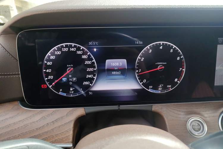 Used Mercedes-Benz E-Class 2020 E 300 L Stylish Model Odometer Close Up