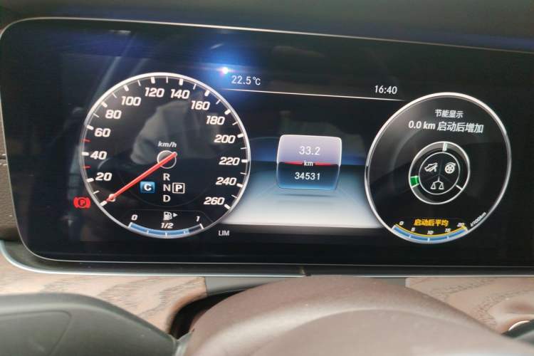 Used Mercedes-Benz E-Class 2020 Facelift E 300 L Stylish Edition Odometer Close Up