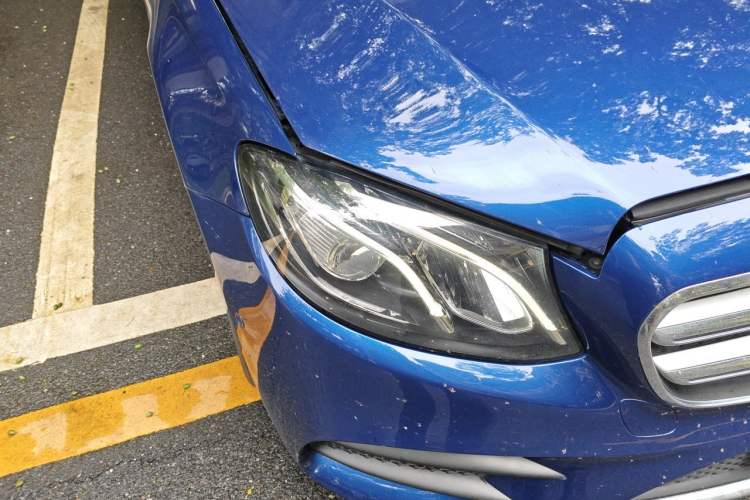 Used Mercedes-Benz E-Class 2020 E 300 L Sport Luxury Edition Right Front Headlight