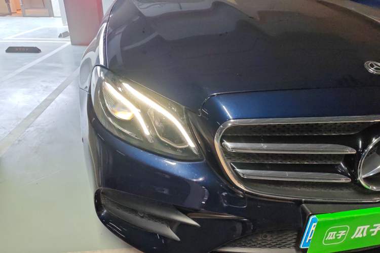 Used Mercedes-Benz E-Class 2020 E 260 Sport Edition Right Front Headlight