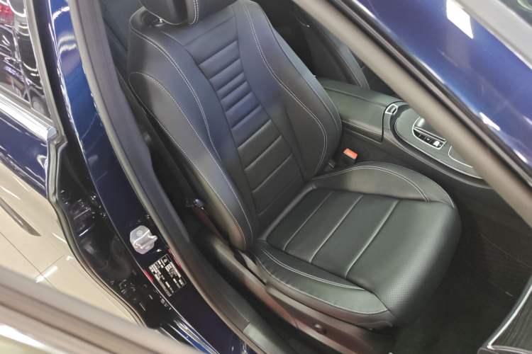 Used Mercedes-Benz E-Class 2020 E 300 L Sporty and Stylish Model Right Front Seat