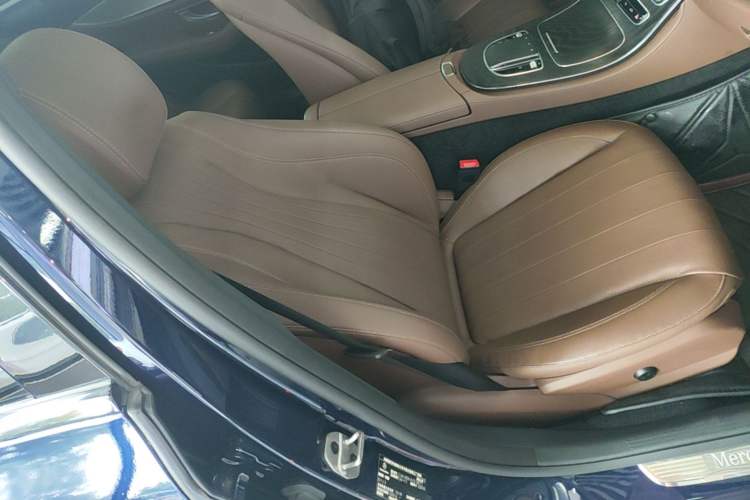 Used Mercedes-Benz E-Class 2020 E 260 Sport Edition Right Front Seat