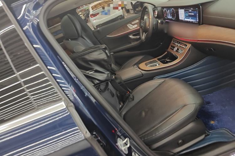Used Mercedes-Benz E-Class 2020 Facelift E 300 L Stylish Edition Right Front Seat