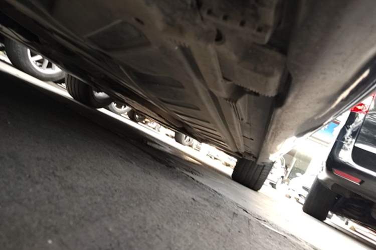 Used Mercedes-Benz E-Class 2020 Facelift E 260 Sport Edition Right Side Sill