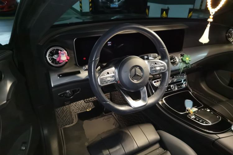 Used Mercedes-Benz E-Class 2020 E 300 Coupe Steering Wheel