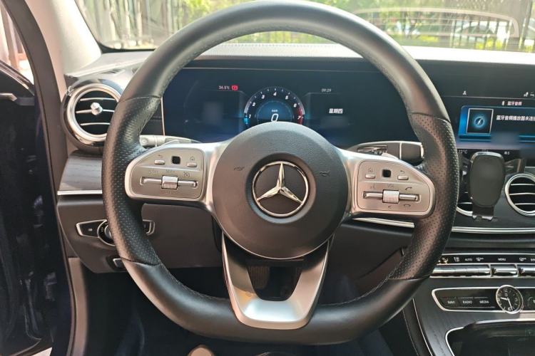 Used Mercedes-Benz E-Class 2020 Restyled E 300 L Sporty and Stylish Edition Steering Wheel