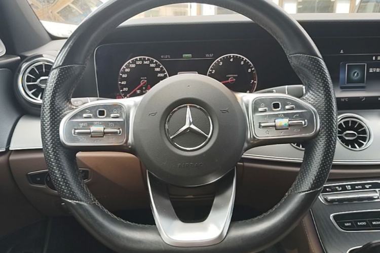 Used Mercedes-Benz E-Class 2020 Facelift E 260 Sport Edition Steering Wheel
